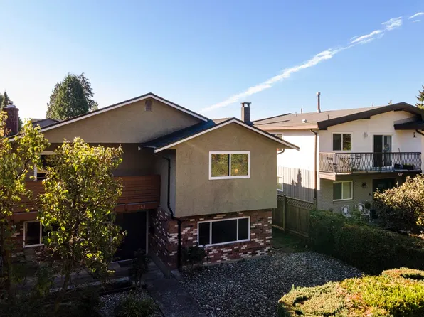 741 E 18th St, North Vancouver, BC V7L 2Y7
