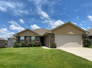 107 Fields Pond Dr, Madison, AL 35756
