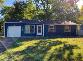8709 Melrose St, Overland Park, KS 66214