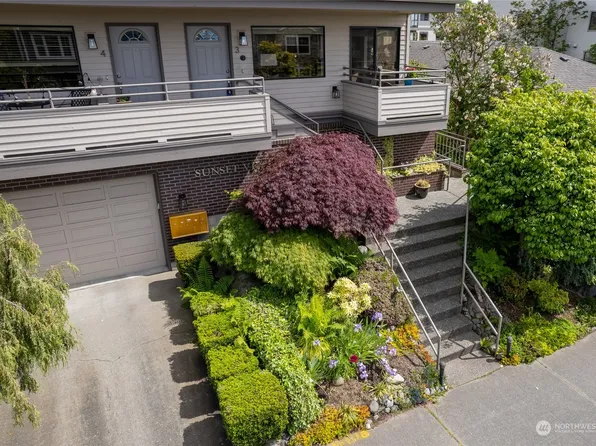 228 2nd Avenue N #3, Edmonds, WA 98020