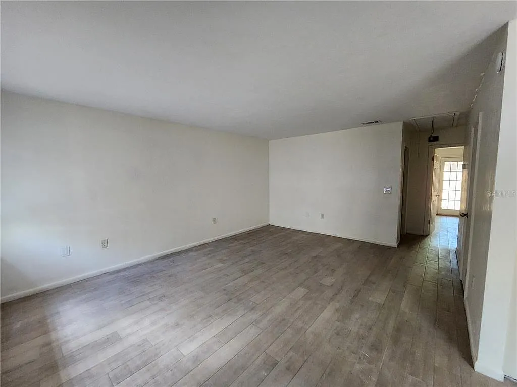 Building Photo - 7016 SW 18th Pl