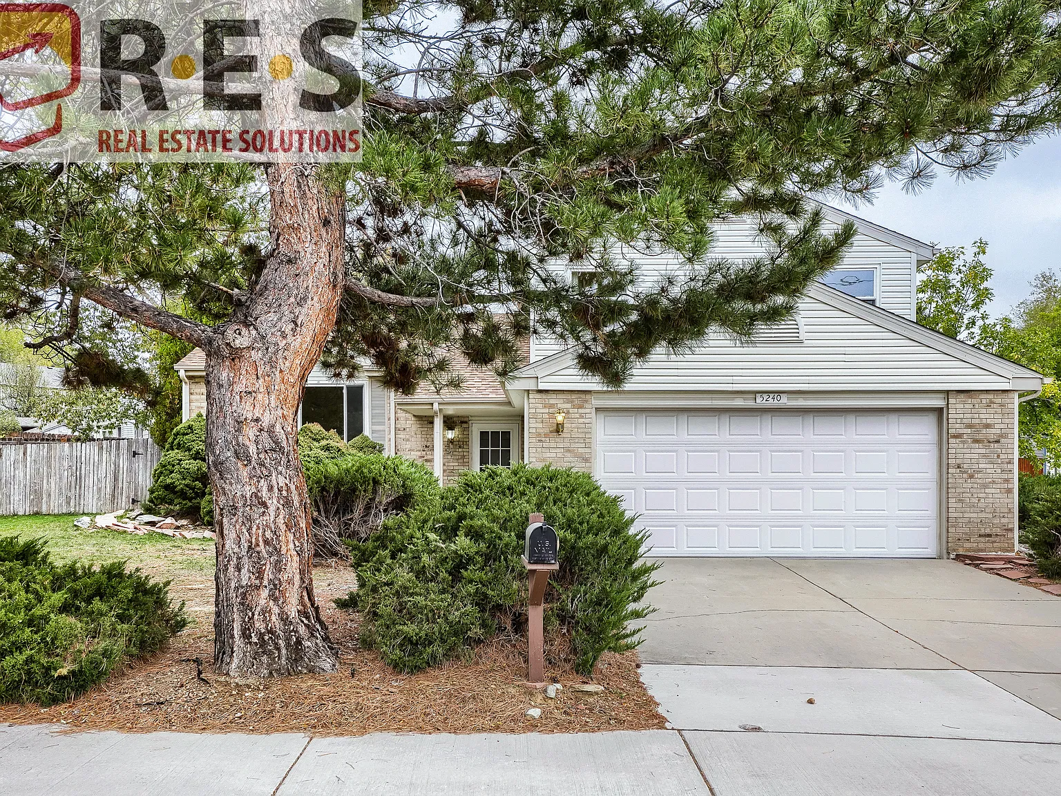 3 bed, 2145 sqft, $2,568 — Photo 1