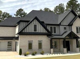 2101 E Maddox Rd, Buford, GA 30519