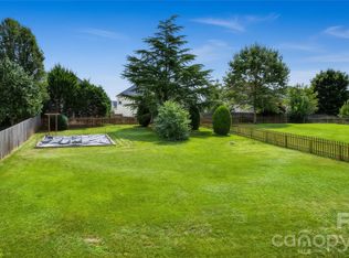 157 Royalton Rd, Mooresville, NC 28115