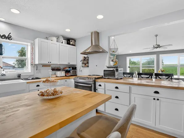 1515 Mm Ave, Traer, IA 50675