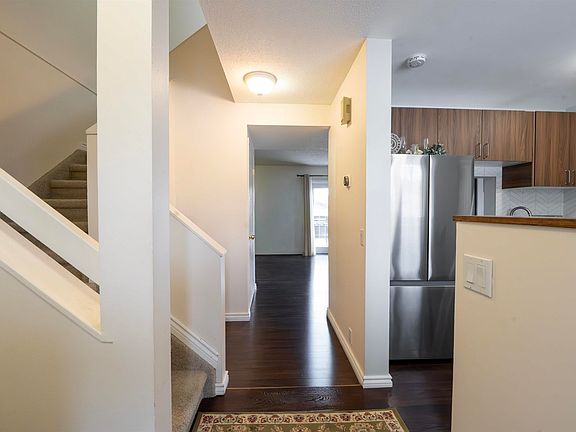 2nd image of 1728 37th St NW