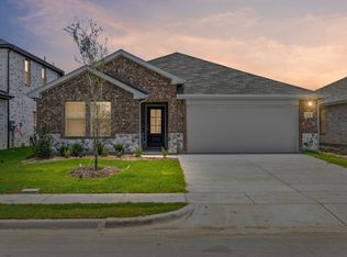 215 Sugarlands Dr, Greenville, TX 75402