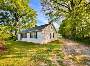 1765 Hollywood Dr, Jackson, TN 38305