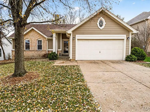 526 Audubon Place Ct, Ballwin, MO 63021