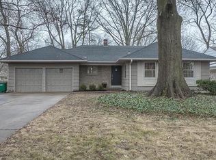 5235 Neosho Ln, Roeland Park, KS 66205