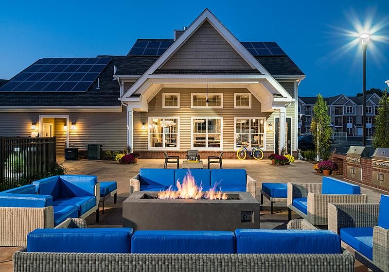 The Clubhouse Patio, Fire Pit, and Grills