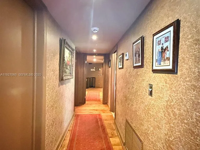 5877 SW 123rd Ave — Photo 7