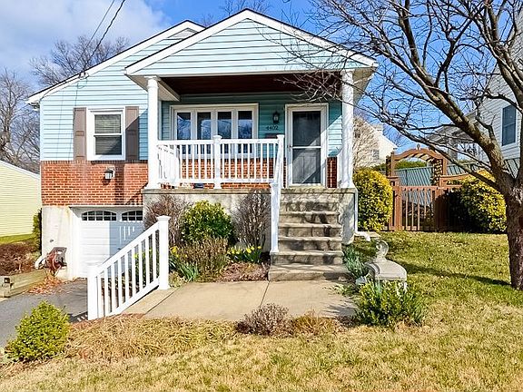 Exterior Front View 2