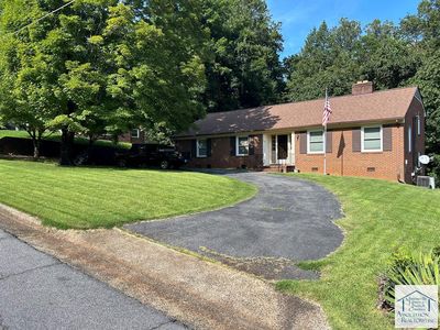 815 Hazelwood Ln, Martinsville, VA, 24112