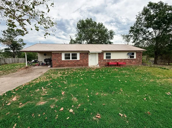 19070 E Rogers Dr, Tahlequah, OK 74464