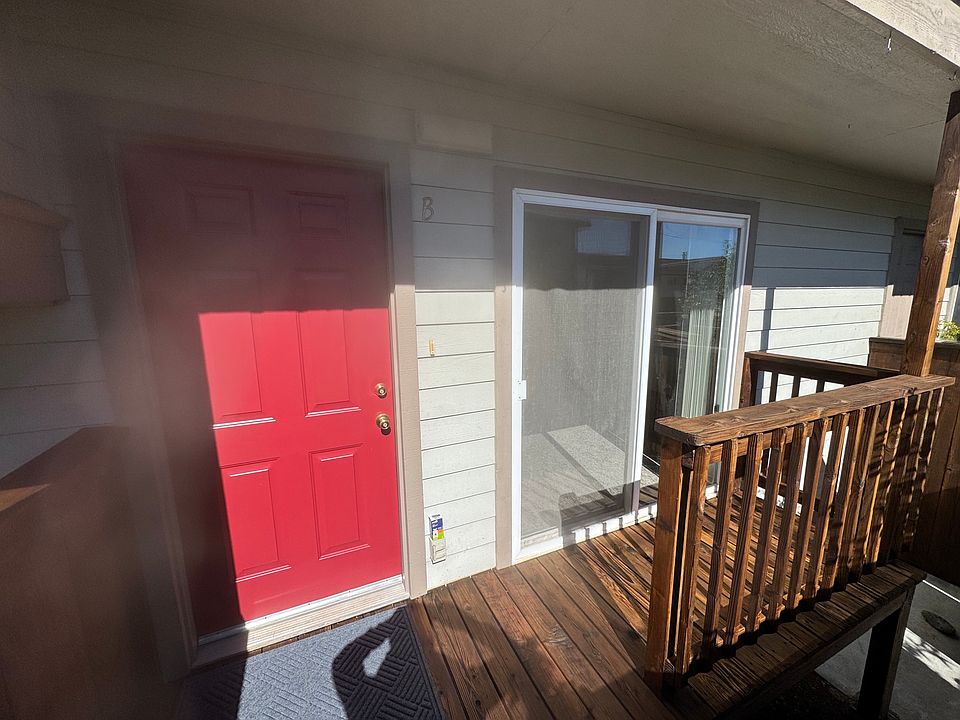 1st image of 825 12th St #B