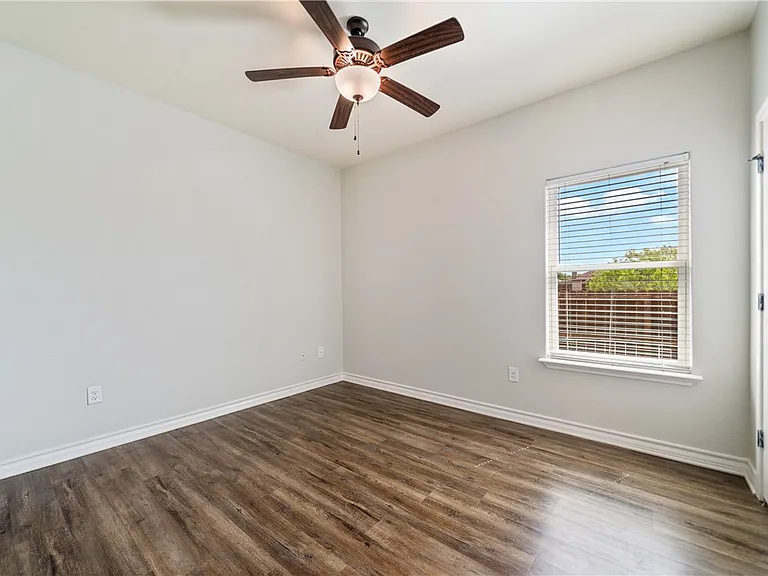7214 S Lake Bliss Cir — Photo 16