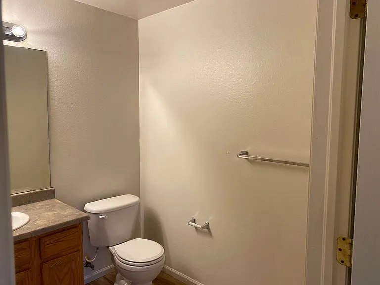2541 S Bahama Cir — Photo 21