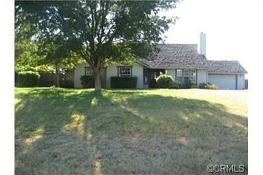 1689 Sussex Ct photo 1