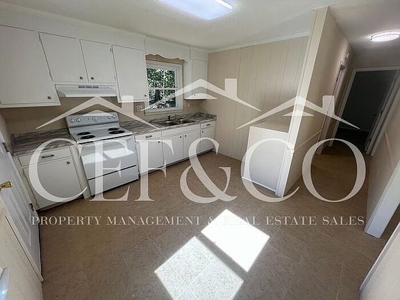 3rd image of 328 E Colony Dr