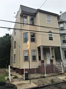 321 S 19th St, Newark, NJ, 07103