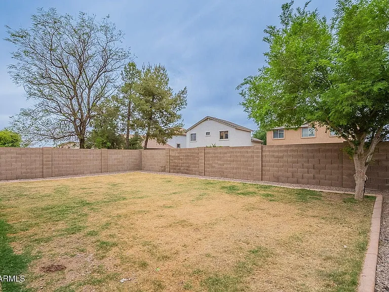 2574 W Sawtooth Way — Photo 9
