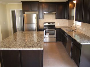 250 Lakewood Dr SE, Marietta, GA 30060