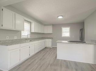 719 Shawnee Rd, Kansas City, KS 66103