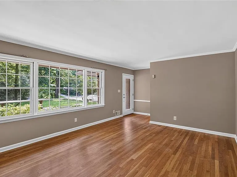 6858 Brandon Mill Rd NW — Photo 4