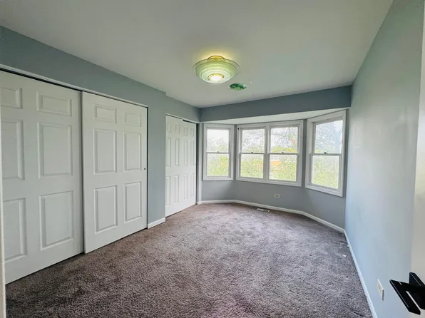 7001 Lorel Ave, Skokie, IL 60077