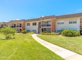 3800 Saxon Dr APT 18B, New Smyrna Beach, FL 32169