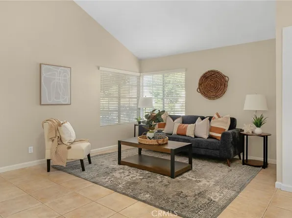 11534 Milford Haven Dr, Loma Linda, CA 92354