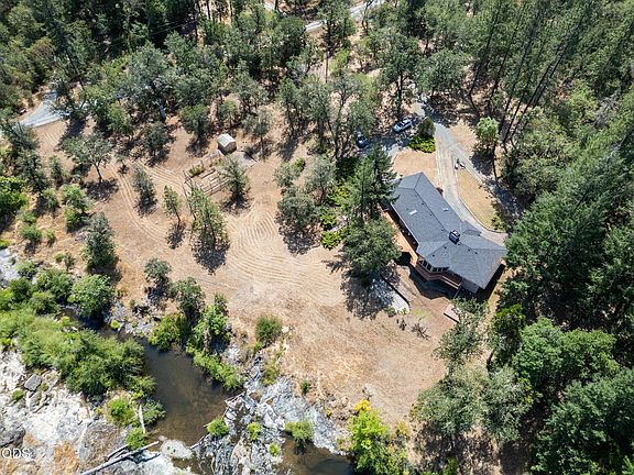 2nd image of 11178 E Evans Creek Rd