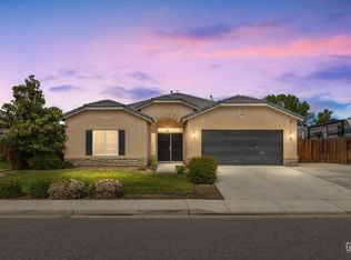 3524 Rio Lobo Ln, Bakersfield, CA 93313