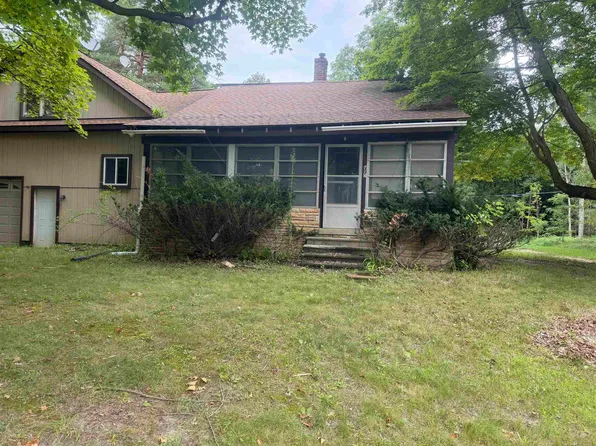 714 N Sashabaw Rd, Ortonville, MI 48462