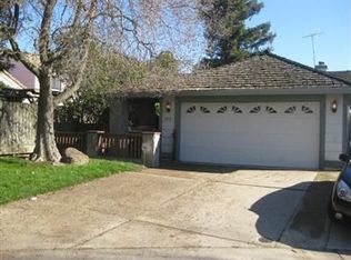 8001 Bugatti Ct, Sacramento, CA 95828
