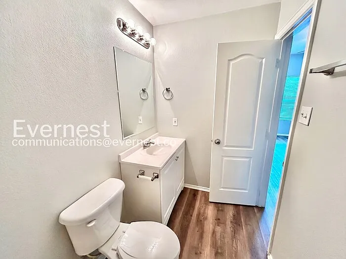 306 Ezekial Ave — Photo 8