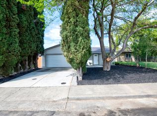 7408 Larchmont Dr, North Highlands, CA 95660