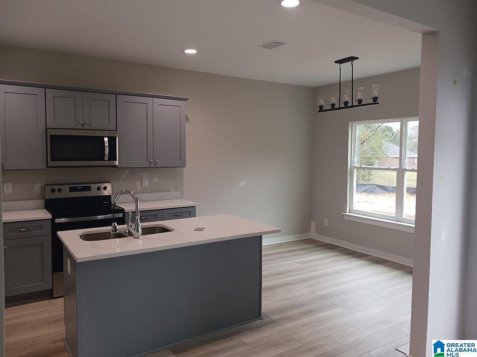 2nd image of 304 Kennesaw Ave