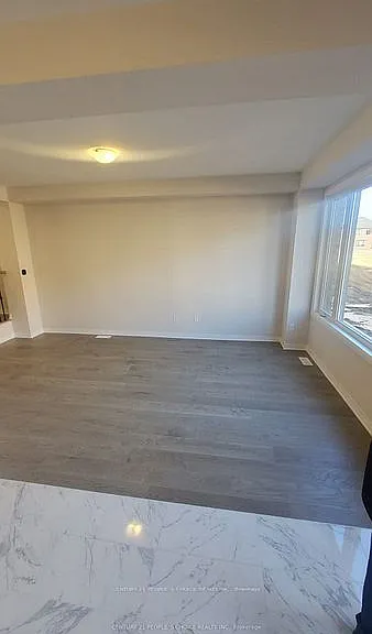 208 Leslie Davis St — Photo 3