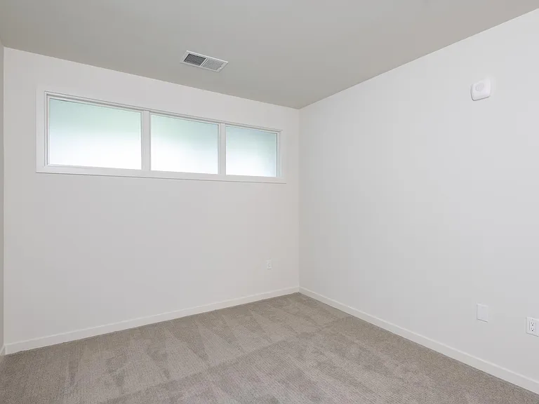 Will Rose Apartments — Photo 16