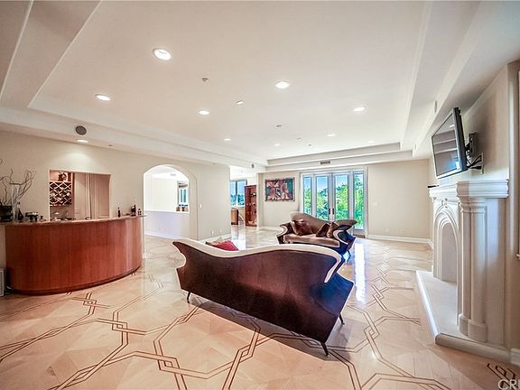 5th image of 4716 San Sebastian Dr