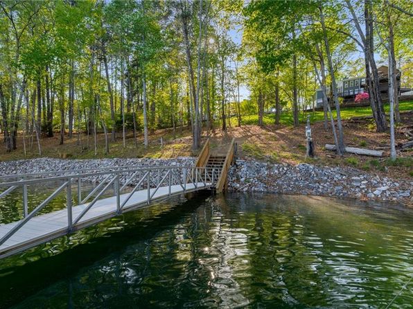 6477 Old Shadburn Ferry Rd, Buford, GA 30518