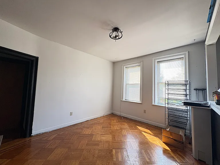 880 Kennedy Blvd #401 — Photo 2
