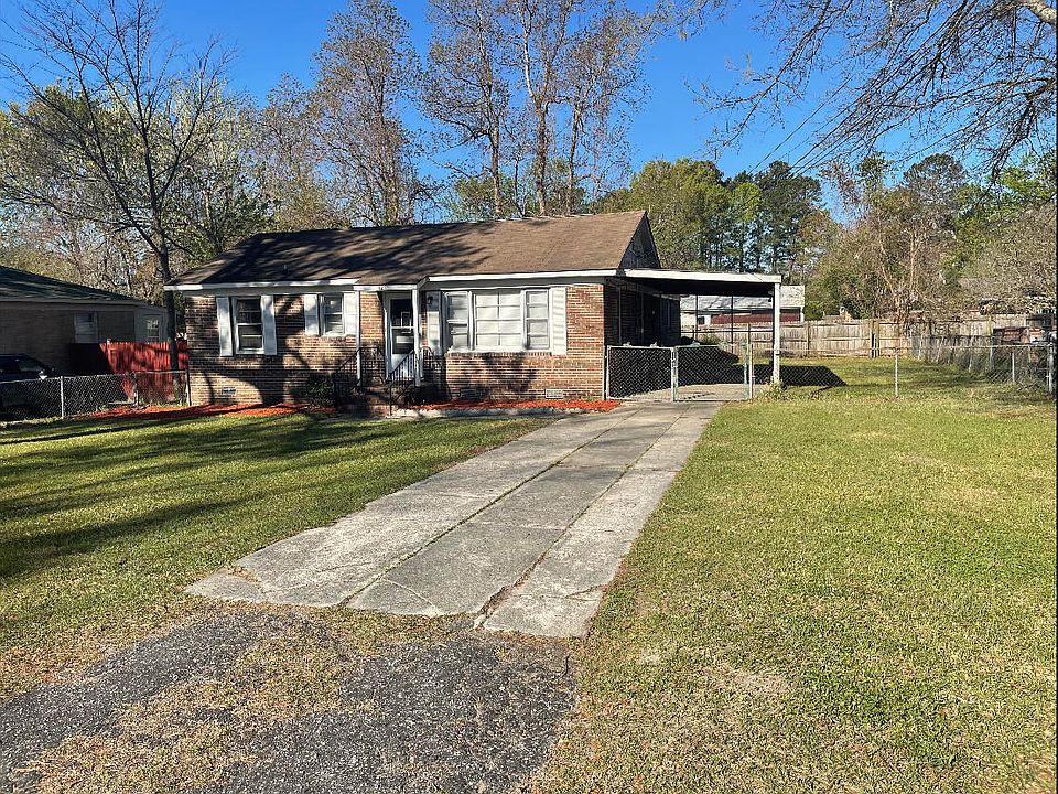 2nd image of 427 Anita Dr
