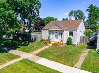 826 Goddard St, Wyandotte, MI 48192