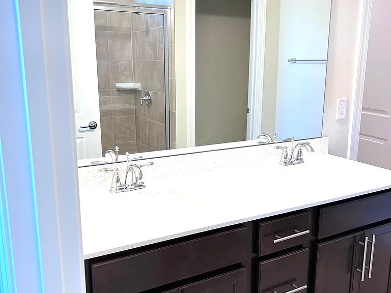 4392 Foggy Oak Ln — Photo 9