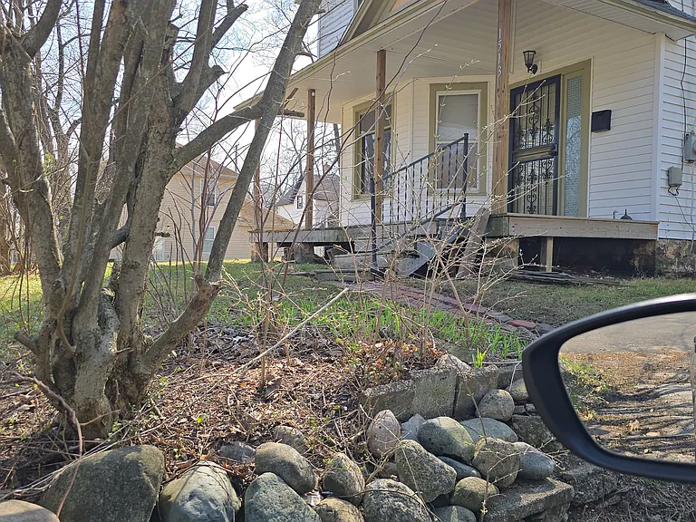 1513 Jefferson Ave — Photo 5