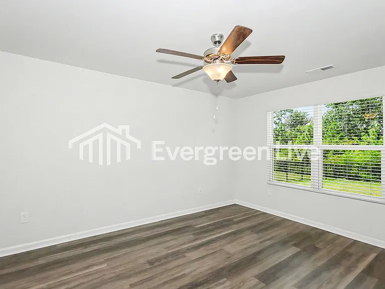 1212 Beechridge Ct — Photo 9