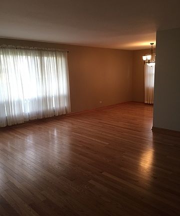 2nd image of 410 N Virginia Ave